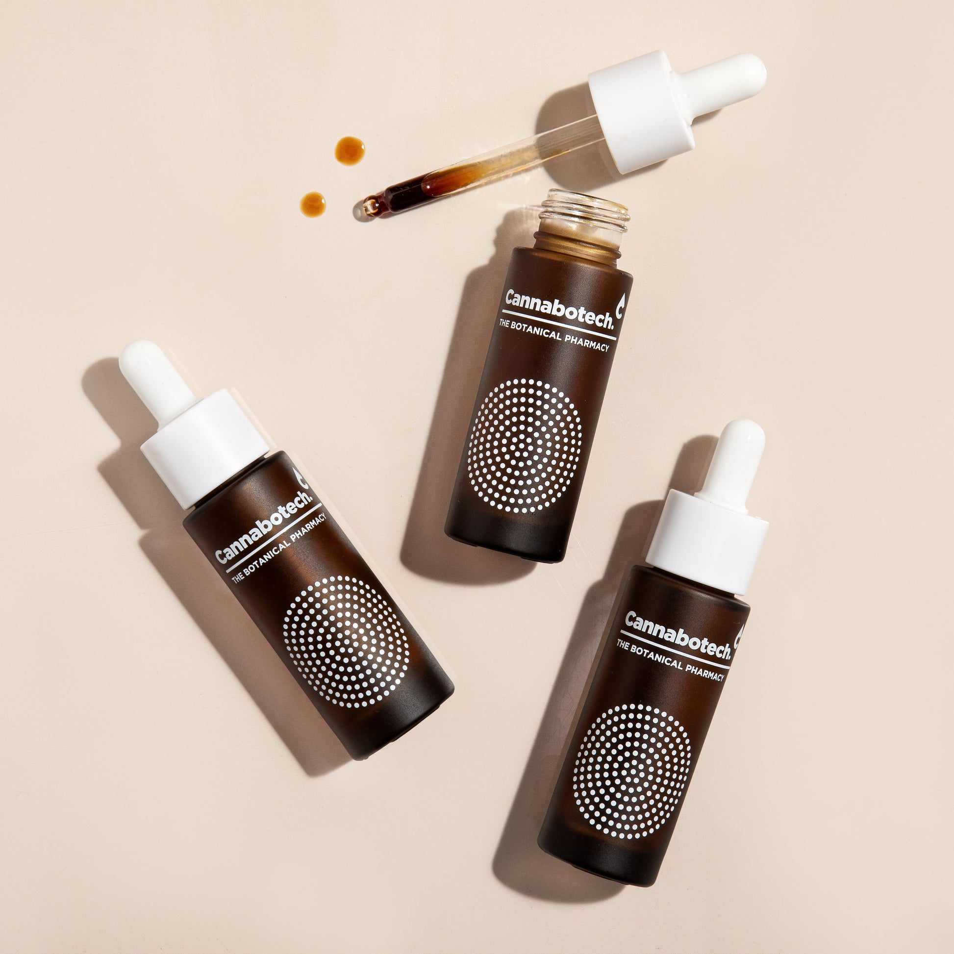 3 CBD oil tinctures: beauty sleep drops, relax drops, immunity drops.